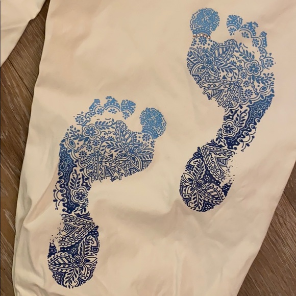 Cute Capris - Picture 2 of 5